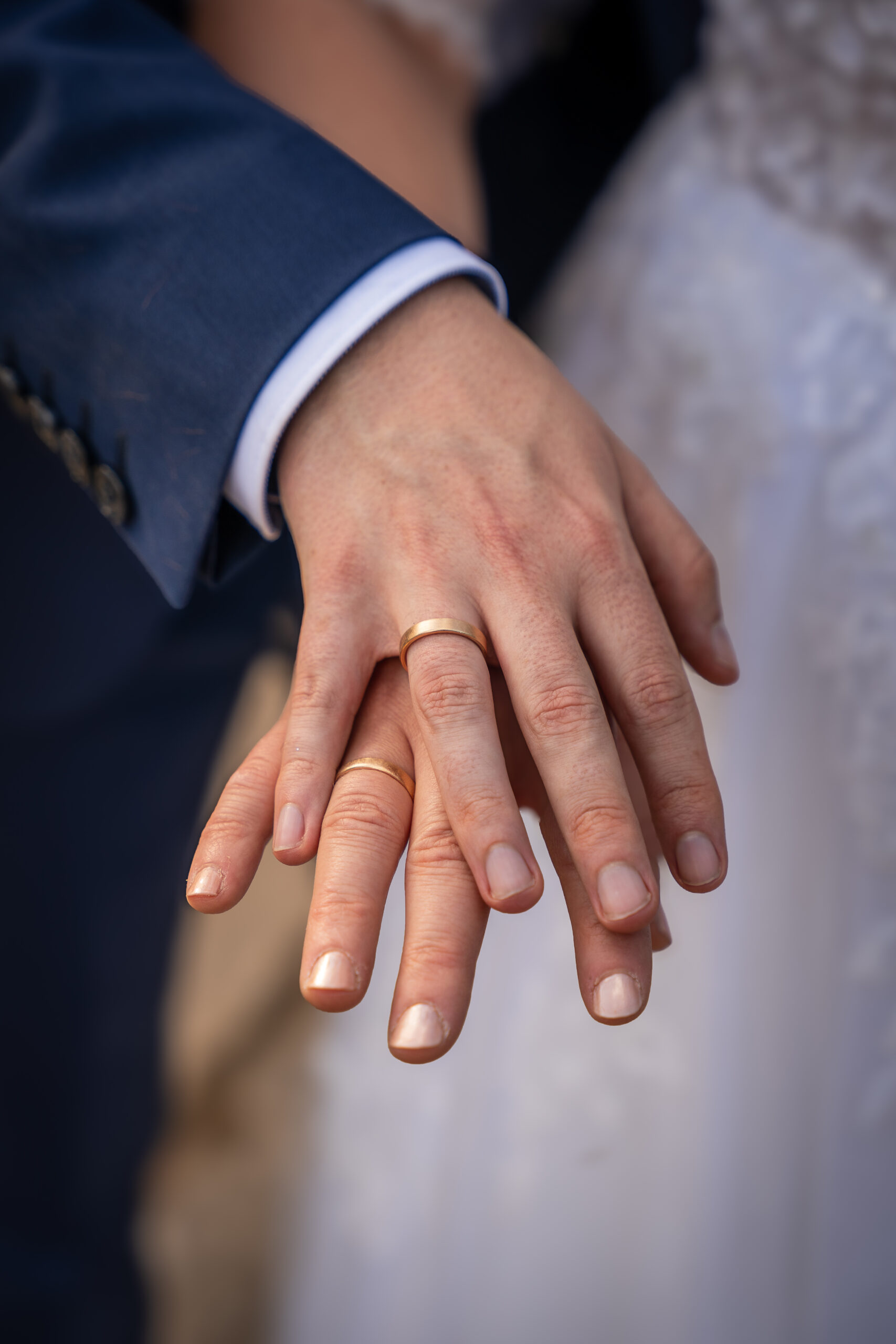 Frisch verheiratetes Paar beim Brautpaarshooting Karlsruhe